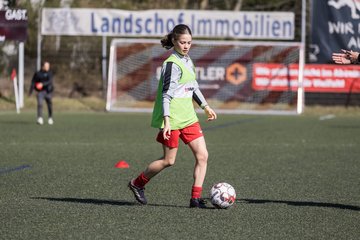 Bild 89 - wBJ Eimsbuettler TV - VfL Wolfsburg : Ergebnis: 1:3
